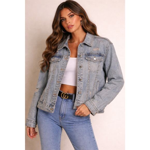 POL Jackets & Blazers - POL Women's Medium Studded Distressed Denim Jean Jacket Light Wash Trucker Coat